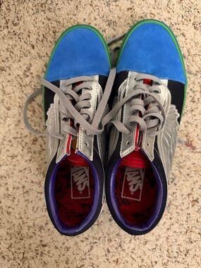 Marvel Vans M 7.5/ W 9